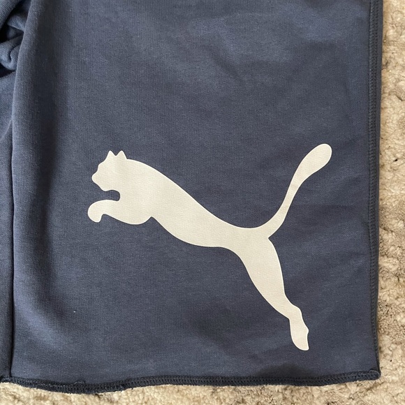 Puma Casual Shorts - Picture 7 of 7